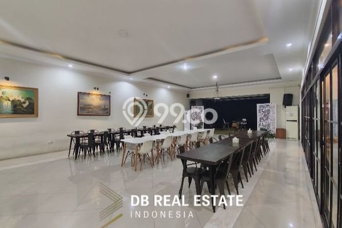 INVESTASI CERDAS! Komersial di Jemursari, Luas 364m2m², Akses Strategis INVESTASI CERDAS! Komersial di Jemursari, Luas 364m2m², Akses Strategis