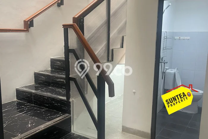 Hunian Nyaman Asri 4 KT Siap Pakai di Sektor 5 - Bintaro Tangerang Selatan Hunian Nyaman Asri 4 KT Siap Pakai di Sektor 5 - Bintaro Tangerang Selatan