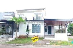 Disewakan! Rumah 5 Kamar Tidur &
2 Kamar Mandi di Sektor 9-Bintaro, Tangerang Selatan Disewakan! Rumah 5 Kamar Tidur &
2 Kamar Mandi di Sektor 9-Bintaro, Tangerang Selatan