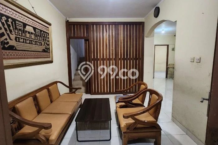 Dijual Rumah Kost di Buah Batu, Bandung, 8 KT, 2 KM, Bangunan 208m2 Dijual Rumah Kost di Buah Batu, Bandung, 8 KT, 2 KM, Bangunan 208m2