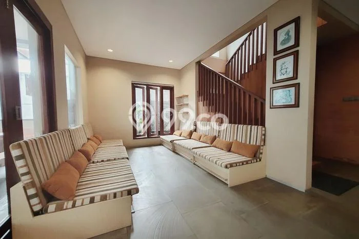 Rumah EXCLUSIVE di , Bandung, Luas 675m2m² Bangunan 500m2m² KESEMPATAN TERBATAS! Rumah EXCLUSIVE di , Bandung, Luas 675m2m² Bangunan 500m2m² KESEMPATAN TERBATAS!