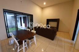 Rumah Lingkungan Asri di , Bandung, LT 162m2m² LB 97m2m² Rumah Lingkungan Asri di , Bandung, LT 162m2m² LB 97m2m²