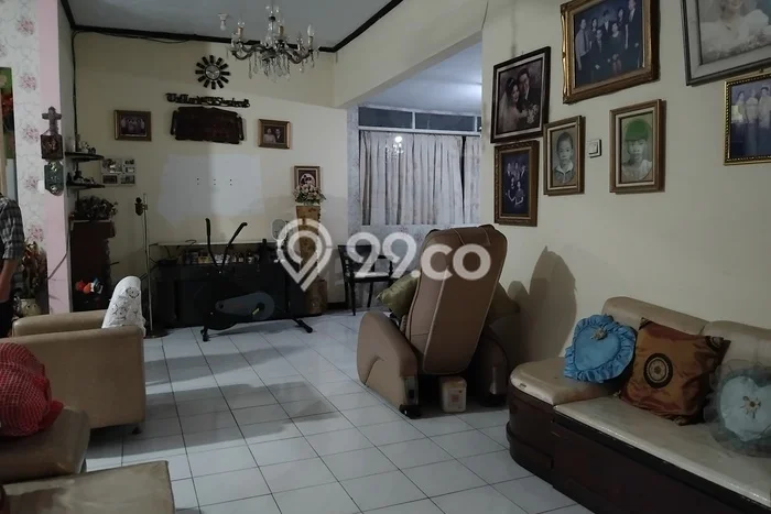 Rumah Luas Asri 5 KT Siap Huni di Cirebon Kota Cirebon Rumah Luas Asri 5 KT Siap Huni di Cirebon Kota Cirebon