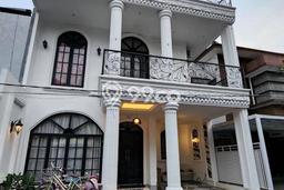 Siap Huni Rumah Mewah 4 Kamar di Antapani Dekat ke Mana Saja Siap Huni Rumah Mewah 4 Kamar di Antapani Dekat ke Mana Saja