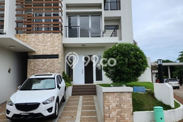 Ready to Use! Luxury House LT 250m2 Desain Elegan di Taman Grisenda Ready to Use! Luxury House LT 250m2 Desain Elegan di Taman Grisenda