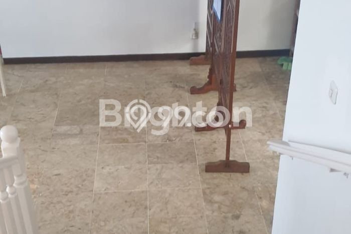 Rumah Elit Modern Tanpa Renovasi di Bintaro Tangerang Selatan Rumah Elit Modern Tanpa Renovasi di Bintaro Tangerang Selatan