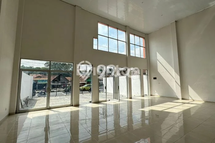 Ruko Bagus LT 275m2 LB 200m2 Dijual di Serang Serang Ruko Bagus LT 275m2 LB 200m2 Dijual di Serang Serang