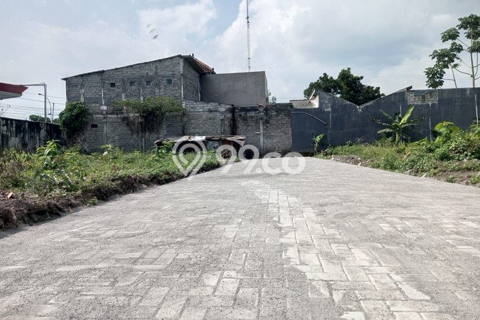 AREA PROSPEKTIF! Tanah di Danurejan, Luas 136m², Akses Transportasi, Kawasan Potensial AREA PROSPEKTIF! Tanah di Danurejan, Luas 136m², Akses Transportasi, Kawasan Potensial
