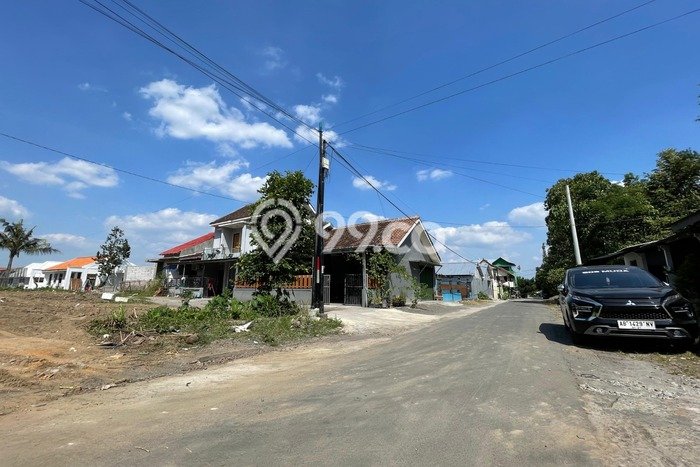 Jual Tanah Kawasan Maguwoharjo, Luas 135m², Lokasi Strategis, Kontur Rata Jual Tanah Kawasan Maguwoharjo, Luas 135m², Lokasi Strategis, Kontur Rata
