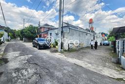 TANAH PROSPEKTIF! Tanah Kawasan Gamping, Luas 107m², Pinggir Jalan Raya TANAH PROSPEKTIF! Tanah Kawasan Gamping, Luas 107m², Pinggir Jalan Raya