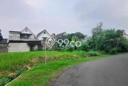 Tanah Dijual Lokasi Strategis di Tangerang dengan Luas 283m2 Tanah Dijual Lokasi Strategis di Tangerang dengan Luas 283m2