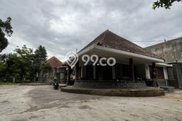 PREMIUM CHOICE! Rumah kawasan Bandung Kota, 2 KM, Area Strategis, LT 815m² Bangunan 400m² PREMIUM CHOICE! Rumah kawasan Bandung Kota, 2 KM, Area Strategis, LT 815m² Bangunan 400m²
