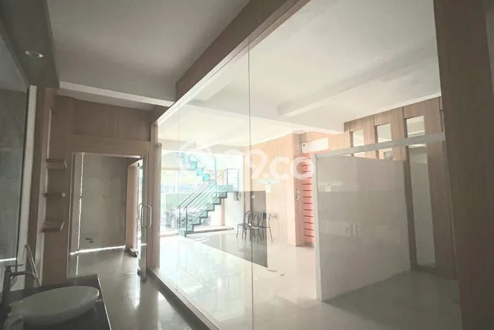 Unit Ruko Tersedia di Dago Spesifikasi LB 275m2 Unit Ruko Tersedia di Dago Spesifikasi LB 275m2