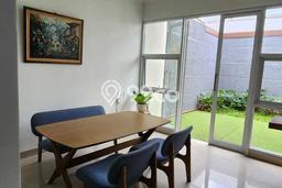 Disewakan! Rumah 4 Kamar Tidur &
4 Kamar Mandi di Bandung Utara, Bandung Disewakan! Rumah 4 Kamar Tidur &
4 Kamar Mandi di Bandung Utara, Bandung