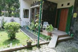 Ready to Use! Premium House LT 155m2 Desain Elegan di Riau Ready to Use! Premium House LT 155m2 Desain Elegan di Riau