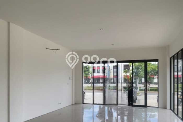 Ruko Disewa di Cisauk, Tangerang, LT 96m2 / LB 161m2 Ruko Disewa di Cisauk, Tangerang, LT 96m2 / LB 161m2