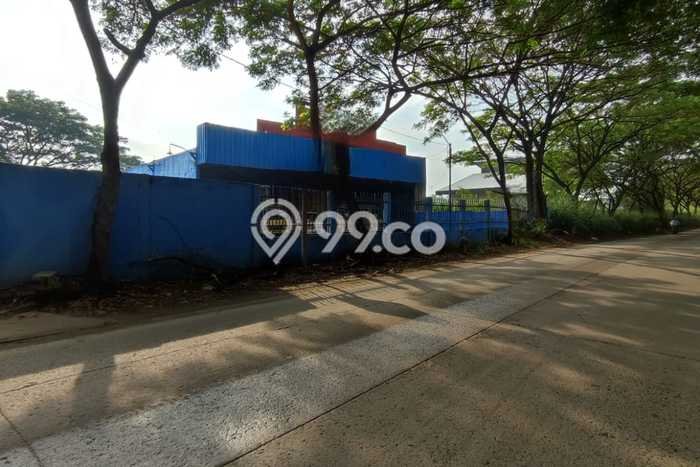 FOR SALE! Komersial di Cisauk Tangerang, LT 3000m2, LB 500m2 FOR SALE! Komersial di Cisauk Tangerang, LT 3000m2, LB 500m2