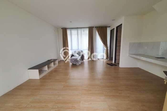 Rumah Disewakan Tangerang LT 97m2 LB 88m2 Area Lippo Karawaci Rumah Disewakan Tangerang LT 97m2 LB 88m2 Area Lippo Karawaci