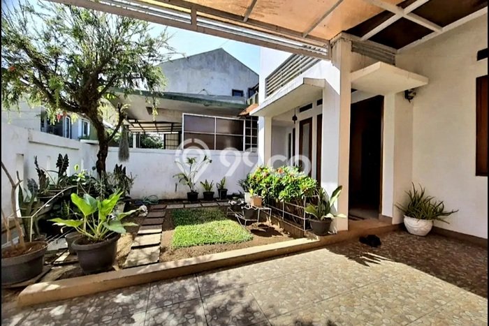 Rumah Siap Huni 3 KT 2 KM di Arcamanik, Bandung Rumah Siap Huni 3 KT 2 KM di Arcamanik, Bandung
