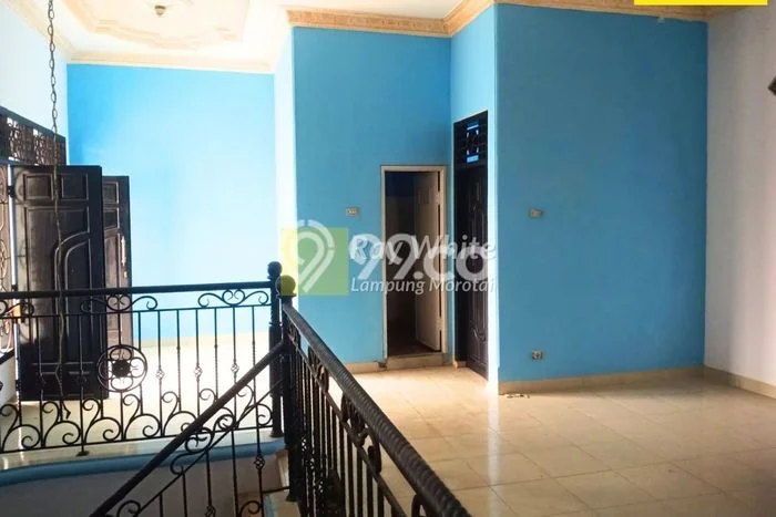 Rumah Berkualitas Sukarame, Bandar Lampung, Luas 240m2m² LB 180m2m² Rumah Berkualitas Sukarame, Bandar Lampung, Luas 240m2m² LB 180m2m²