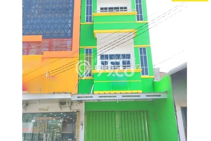 Unit Kantor Paling Strategis di Tanjung Karang Timur Bandar Lampung dengan LB 192m2 Unit Kantor Paling Strategis di Tanjung Karang Timur Bandar Lampung dengan LB 192m2