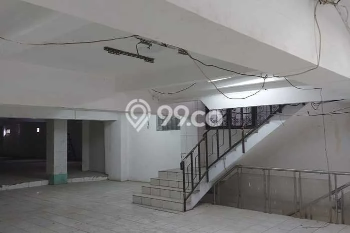 Disewakan Gudang di Pusat Kota Jakarta Pusat Ramai Strategis Disewakan Gudang di Pusat Kota Jakarta Pusat Ramai Strategis