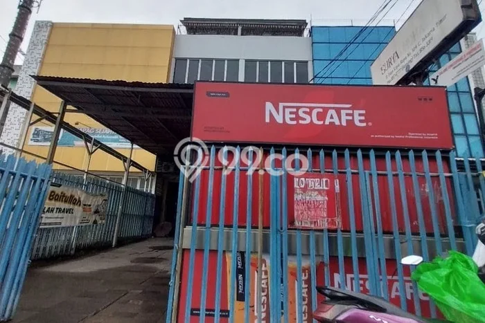 AREA BISNIS! Ruko di , Luas 226m2m², Mainroad, Strategis AREA BISNIS! Ruko di , Luas 226m2m², Mainroad, Strategis