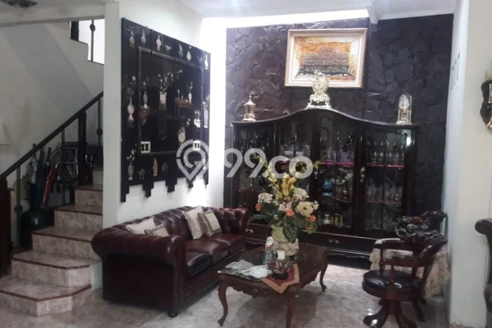Hunian Eksklusif Dijual LT 240m2 di Tebet, Jakarta Selatan Hunian Eksklusif Dijual LT 240m2 di Tebet, Jakarta Selatan