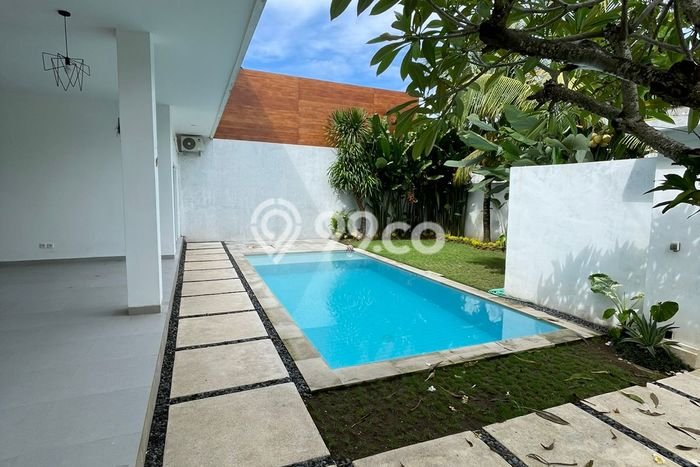 Vila Kawasan , Ukuran 245m2m², Ideal untuk hunian Anda Vila Kawasan , Ukuran 245m2m², Ideal untuk hunian Anda