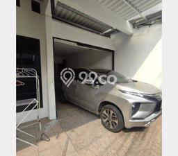 Rumah Luxury Modern Tanpa Renovasi di Menteng Dalam Jakarta Selatan Rumah Luxury Modern Tanpa Renovasi di Menteng Dalam Jakarta Selatan