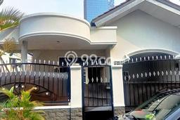 Jual Rumah Luas Megah Dengan View Eksklusif di Setiabudi, Jakarta Selatan Jual Rumah Luas Megah Dengan View Eksklusif di Setiabudi, Jakarta Selatan