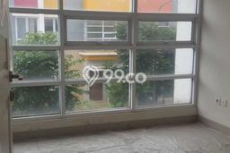 For Sale Hunian Rumah Terawat 3 KT di Gading Serpong, Tangerang For Sale Hunian Rumah Terawat 3 KT di Gading Serpong, Tangerang