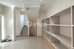 Rumah Sewa Tangerang LT 180m2 LB 170m2 Area Gading Serpong Rumah Sewa Tangerang LT 180m2 LB 170m2 Area Gading Serpong
