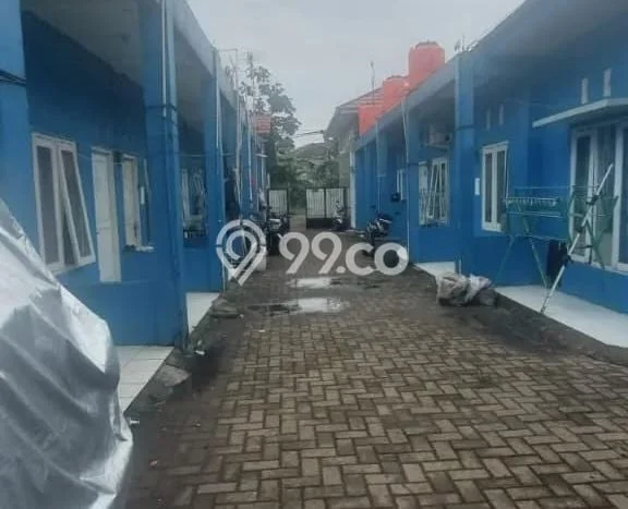 Unit Kost Dijual di Tapos dengan 12 Kamar Tidur & Luas Bangunan 610m2 Unit Kost Dijual di Tapos dengan 12 Kamar Tidur & Luas Bangunan 610m2