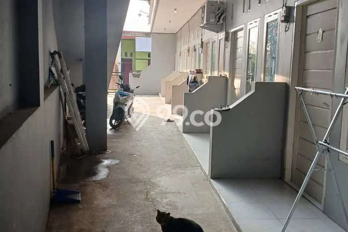 Unit Kost Dijual di Pondok Gede dengan 12 Kamar Area Ramai Unit Kost Dijual di Pondok Gede dengan 12 Kamar Area Ramai