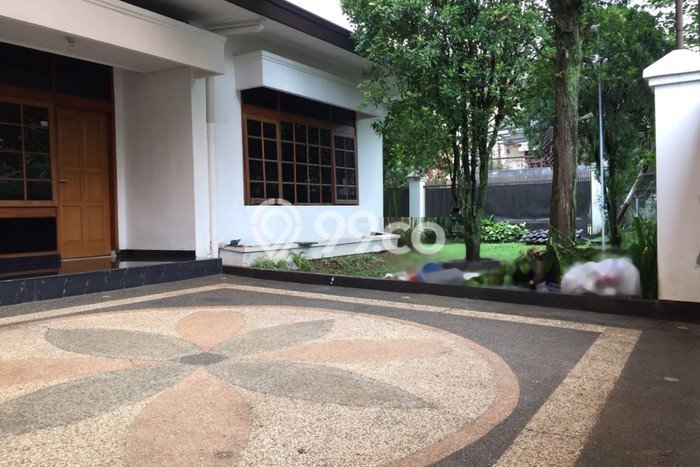 SPECIAL LISTING! Rumah di Sukajadi, 4 KM, Akses Pusat Kota, Luas 315m² Bangunan 250m² SPECIAL LISTING! Rumah di Sukajadi, 4 KM, Akses Pusat Kota, Luas 315m² Bangunan 250m²