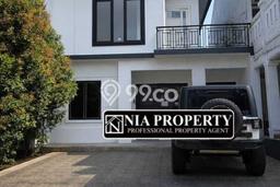 Rumah Minimalis 3 Kamar LT 120m2 di Kota Wisata Rumah Minimalis 3 Kamar LT 120m2 di Kota Wisata