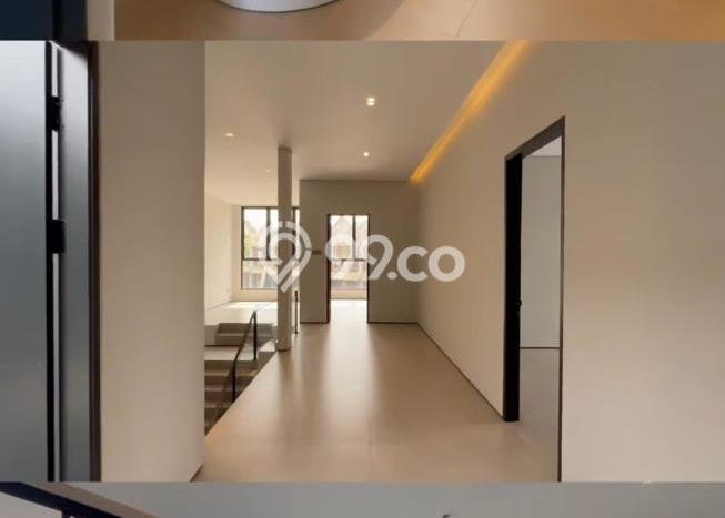 Rumah Luxury Modern Siap Huni di Cinere Jakarta Selatan Rumah Luxury Modern Siap Huni di Cinere Jakarta Selatan