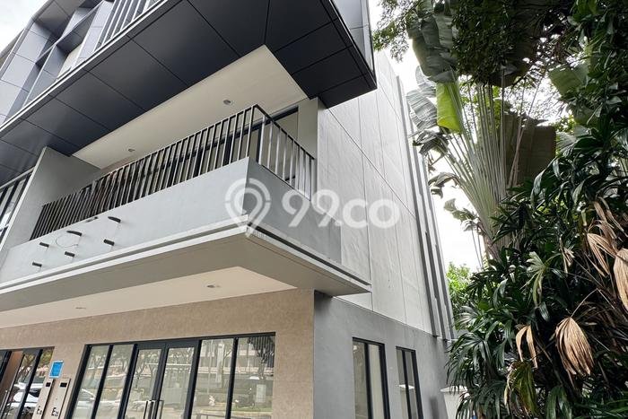 Ruko Kawasan Niaga Kawasan BSD, Luas 205m², Siap Operasional Ruko Kawasan Niaga Kawasan BSD, Luas 205m², Siap Operasional