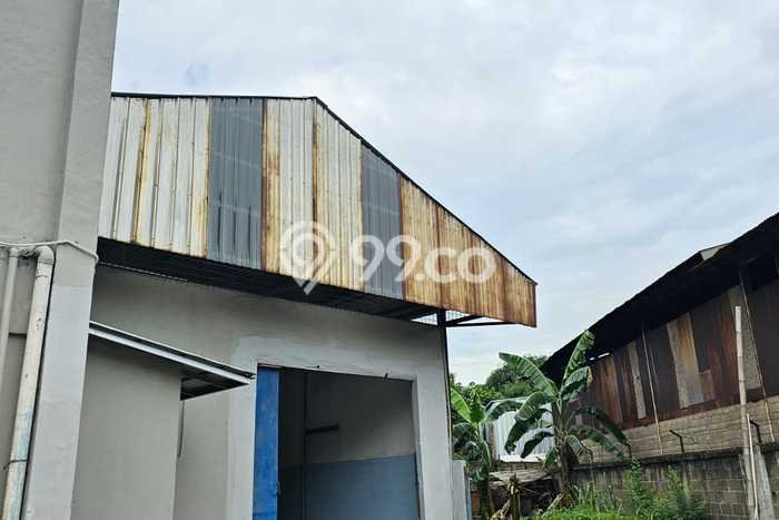 Unit Gudang Disewakan di Jatake di Area Ramai & Strategis Unit Gudang Disewakan di Jatake di Area Ramai & Strategis