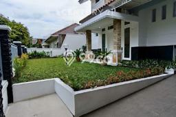 Rumah Kontrakan Jakarta Selatan LT 375m2 LB 386m2 Area Permata Hijau Rumah Kontrakan Jakarta Selatan LT 375m2 LB 386m2 Area Permata Hijau
