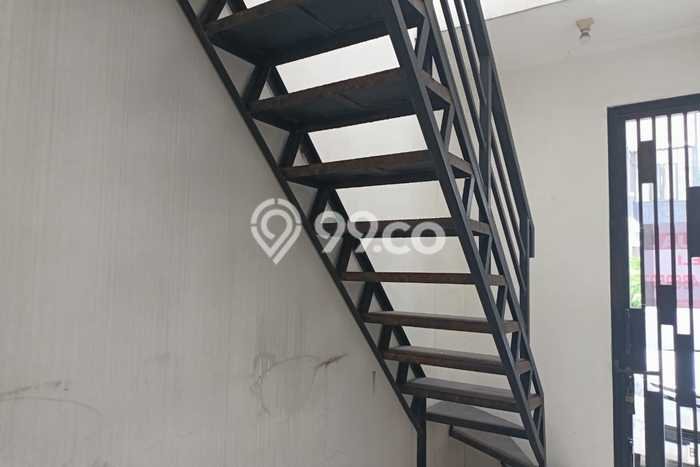 Dijual Rumah Modern 2 KT di Kota Wisata, Jakarta Timur Dijual Rumah Modern 2 KT di Kota Wisata, Jakarta Timur