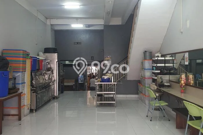 Jual Ruko Strategis di Cibubur, Luas 150m², Jalan Utama, Area Bisnis Jual Ruko Strategis di Cibubur, Luas 150m², Jalan Utama, Area Bisnis