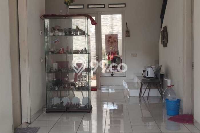 Ready to Use! Premium House LT 126m2 Desain Elegan di Gading Serpong Ready to Use! Premium House LT 126m2 Desain Elegan di Gading Serpong