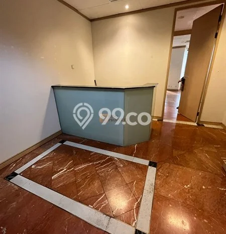 Unit Kantor Disewakan di Sudirman di Area Ramai & Strategis Unit Kantor Disewakan di Sudirman di Area Ramai & Strategis