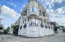 Siap Huni Rumah Mewah 6 Kamar di Sawah Besar Dekat ke Mana Pun Siap Huni Rumah Mewah 6 Kamar di Sawah Besar Dekat ke Mana Pun