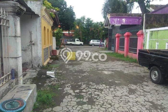 Rumah Strategis Modern Lb 168m2 di Laweyan, Surakarta Rumah Strategis Modern Lb 168m2 di Laweyan, Surakarta