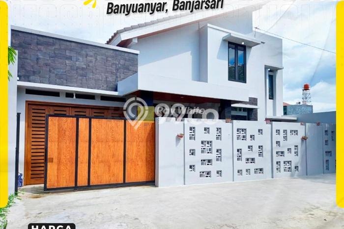 For Sale Rumah 3 Kamar Lokasi Ideal Bagus dan Strategis di Banyuanyar For Sale Rumah 3 Kamar Lokasi Ideal Bagus dan Strategis di Banyuanyar