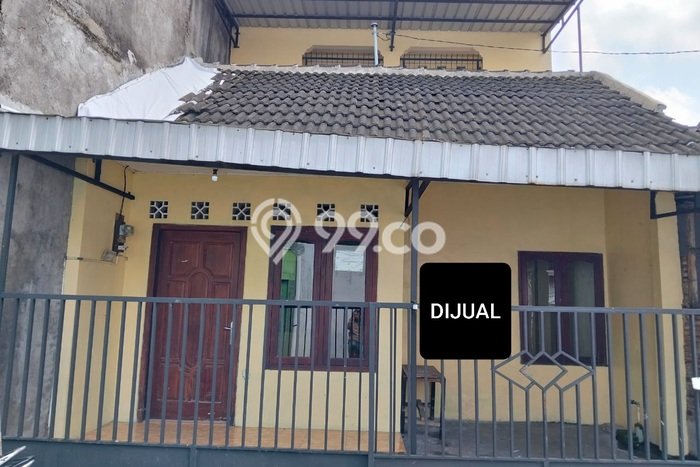 Dijual Rumah Siap Huni di Karanganyar Karanganyar Harga Rp 250 Juta LT 60m2 Dijual Rumah Siap Huni di Karanganyar Karanganyar Harga Rp 250 Juta LT 60m2