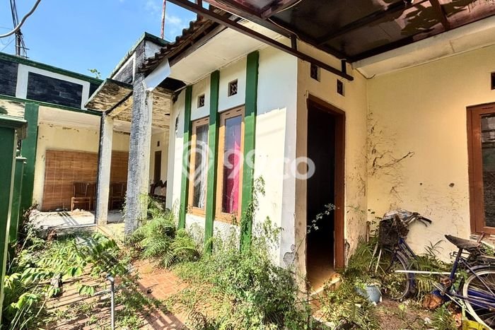 Lahan Strategis di Karanganyar Dijual dengan Luas 120m2 Lahan Strategis di Karanganyar Dijual dengan Luas 120m2